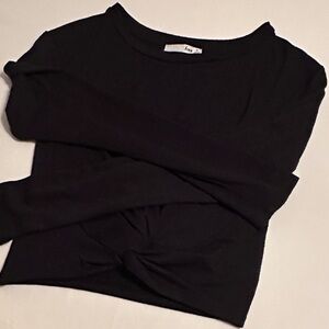 Wilfred Free front knot cropped top